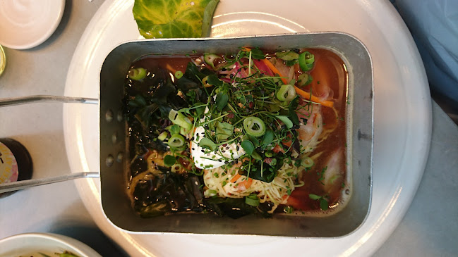 Yutaka Spisehus & Take away - Gastronomi og hotelvirksomhed