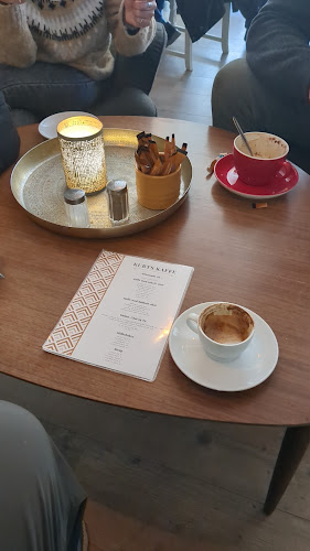 Opinii despre Kurt's kaffe în Fredericia - Gastronomi og hotelvirksomhed