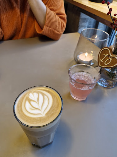 Comentarii opinii despre KAFFEFAIR