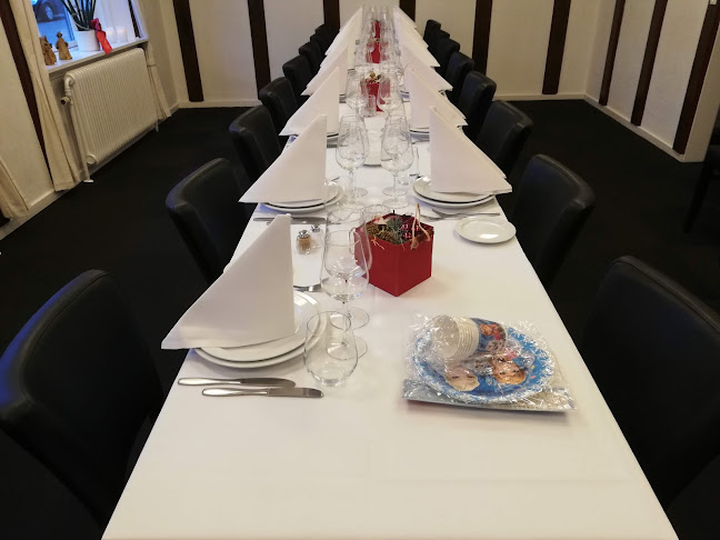 Opinii despre Hotel Aarup Kro în Aarup - Gastronomi og hotelvirksomhed