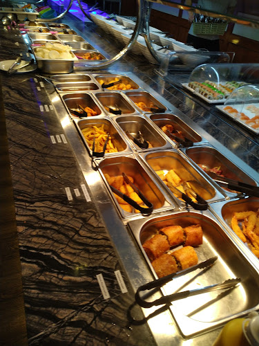 Hai Yi - Gastronomi og hotelvirksomhed