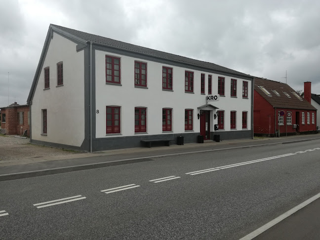 Landevejskroen - Gastronomi og hotelvirksomhed