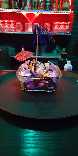 Cafe Venicia - Gastronomi og hotelvirksomhed