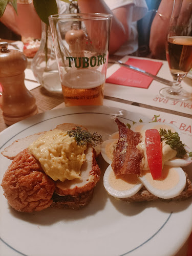 Ny Adelgade 5, 1104 København