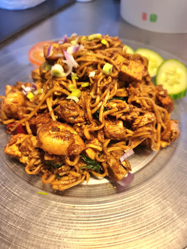 Ma Mak - Gastronomi og hotelvirksomhed