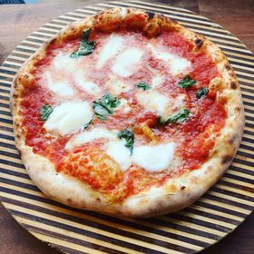 Opinii despre Pizzeria da Giulietta în Næstved - Gastronomi og hotelvirksomhed