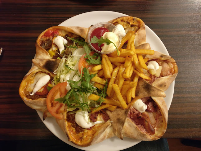 Milas Pizza Køge - Køge