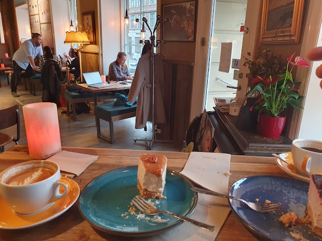 Comentarii opinii despre Coffeenhagen