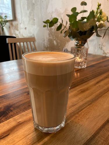 Comentarii opinii despre Cafe Claire Østerbro