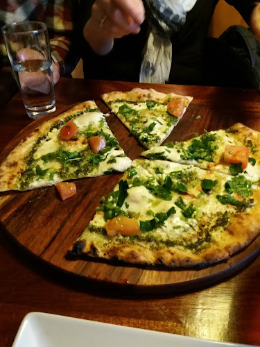 Comentarii opinii despre Perron 1