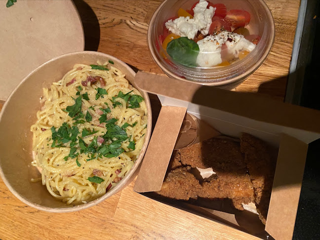 Pasa Pasa - Gastronomi og hotelvirksomhed