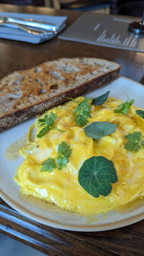 Comentarii opinii despre Rug Bakery