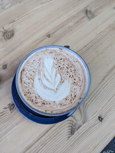 Opinii despre Keramikcafé Møllehuset în Hjørring - Gastronomi og hotelvirksomhed