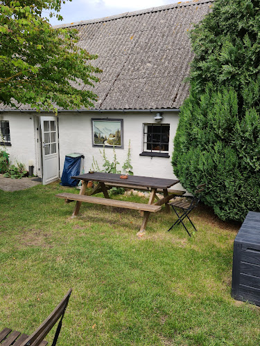 Opinii despre Café og bar în Lyø By - Gastronomi og hotelvirksomhed