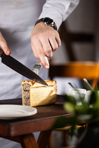 Opinii despre Falsled Kro, 1744 - Relais & Châteaux în Millinge - Gastronomi og hotelvirksomhed