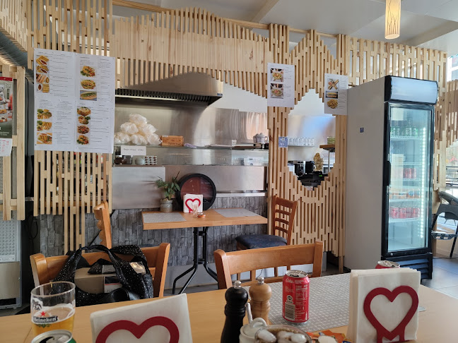 Saigon Box - Gastronomi og hotelvirksomhed