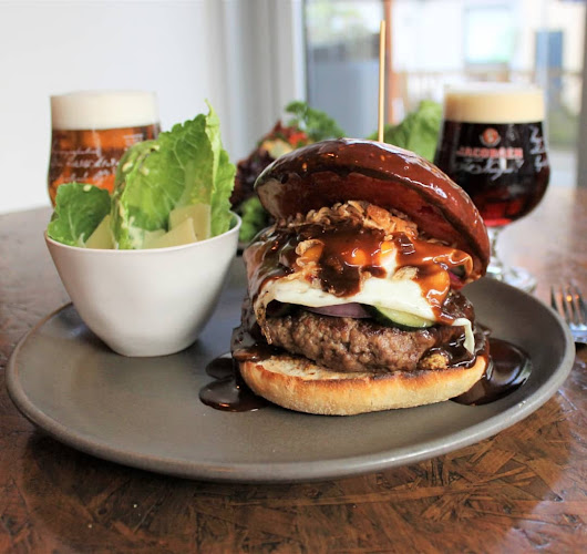 Kok Amok - mad til dit arrangement - Gastronomi og hotelvirksomhed