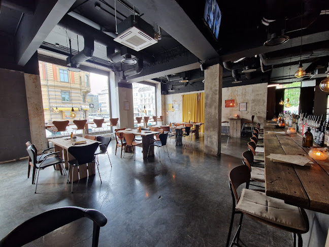 Two Socks - Gastronomi og hotelvirksomhed