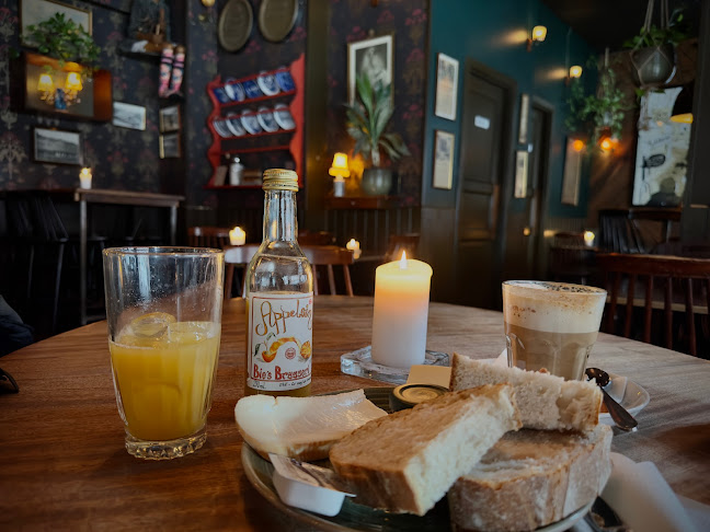 Opinii despre Cafe Gavlen în København - Gastronomi og hotelvirksomhed