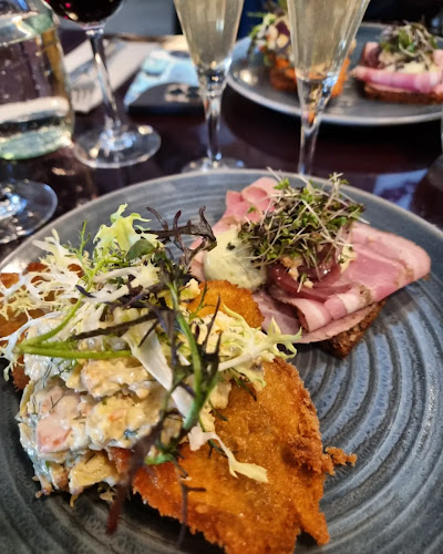 Comentarii opinii despre Meyers i Tårnet