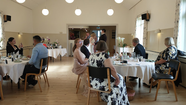 Opinii despre Kolding Kokken i Pjedsted Forsamlingshus în Fredericia - Gastronomi og hotelvirksomhed