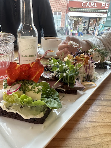 Opinii despre David´s în Stege - Gastronomi og hotelvirksomhed