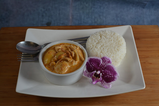 Opinii despre Min`s Cooking Thai Takeaway în Haslev - Gastronomi og hotelvirksomhed