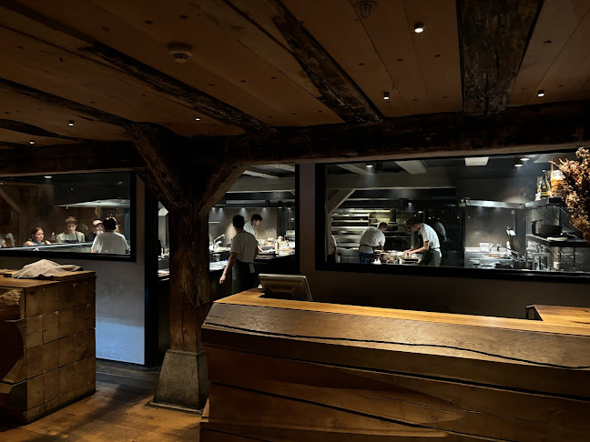 Opinii despre Barr în København - Gastronomi og hotelvirksomhed