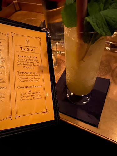 Comentarii opinii despre 1656