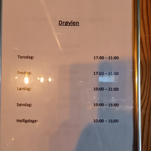 Opinii despre Ellemarkens Bodega Drøvlen în Køge - Gastronomi og hotelvirksomhed