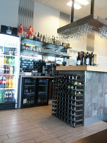 Opinii despre Bellona Pizzeria în Humlebæk - Gastronomi og hotelvirksomhed