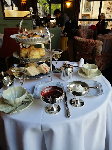 Opinii despre Duse în København - Gastronomi og hotelvirksomhed