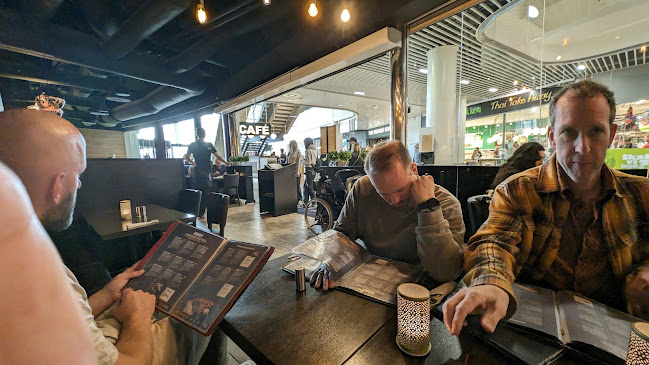 Cafe Ziggy - Gastronomi og hotelvirksomhed