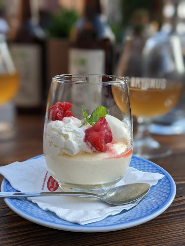 Comentarii opinii despre Restaurant Vægterkælderen