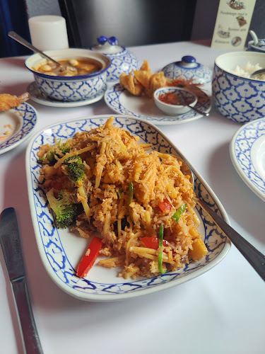Thai 4 You - Thai Restaurant og Take Away - Gastronomi og hotelvirksomhed