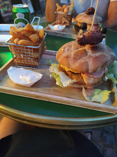 Grillen - Gastronomi og hotelvirksomhed