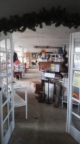 Haughus Gods, Antik & Kræmmermarked