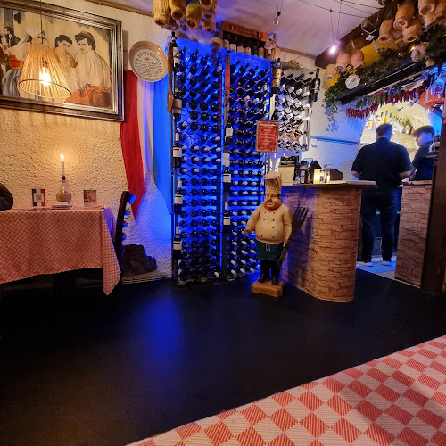 Pulcinella - Gastronomi og hotelvirksomhed