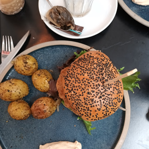 Comentarii opinii despre Café Sidewalk