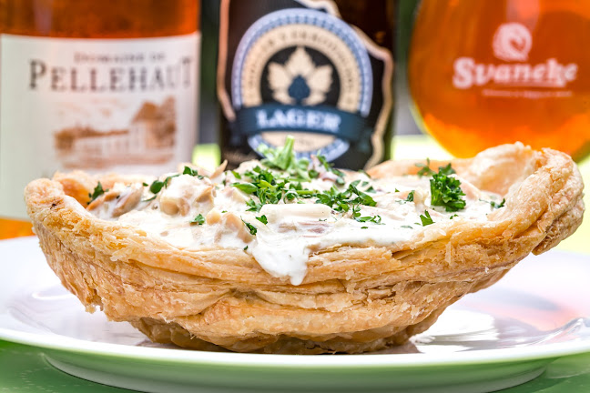 Opinii despre Restaurant Ekkodalshuset în Aakirkeby - Gastronomi og hotelvirksomhed