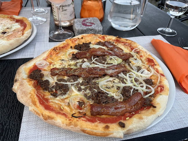 La Pupa - Gastronomi og hotelvirksomhed