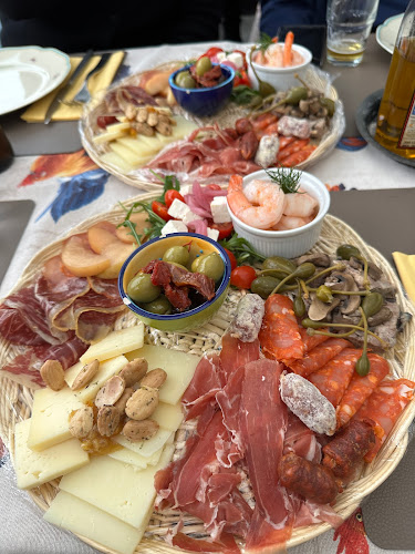 Opinii despre Sydens Vine & Delikatesser în Dronningmølle - Gastronomi og hotelvirksomhed