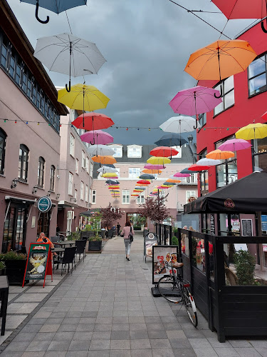 Mie's Thai Restaurant & Take Away - Gastronomi og hotelvirksomhed