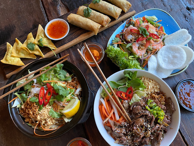 Me - Mother's Street Food - Gastronomi og hotelvirksomhed