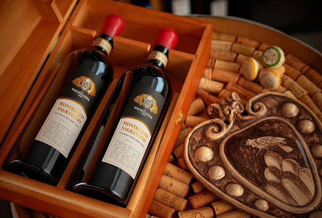 Opinii despre Casa Vino în Frederikssund - Gastronomi og hotelvirksomhed