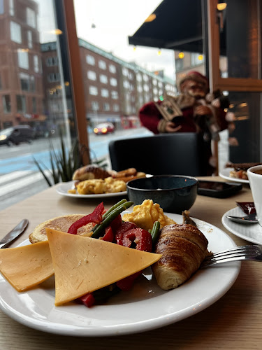 Friends Bar & Kitchen - Gastronomi og hotelvirksomhed