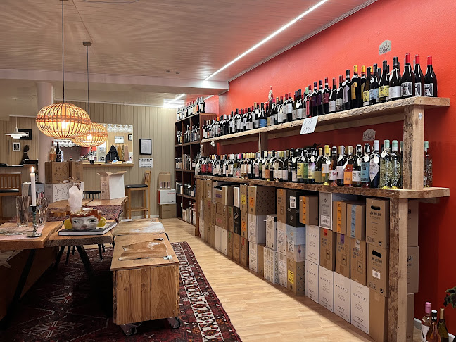 La Etiqueta - Gastronomi og hotelvirksomhed