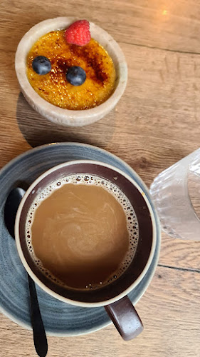 Comentarii opinii despre Feed Bistro