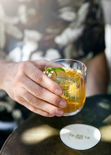 Tata Cocktail Bar - København