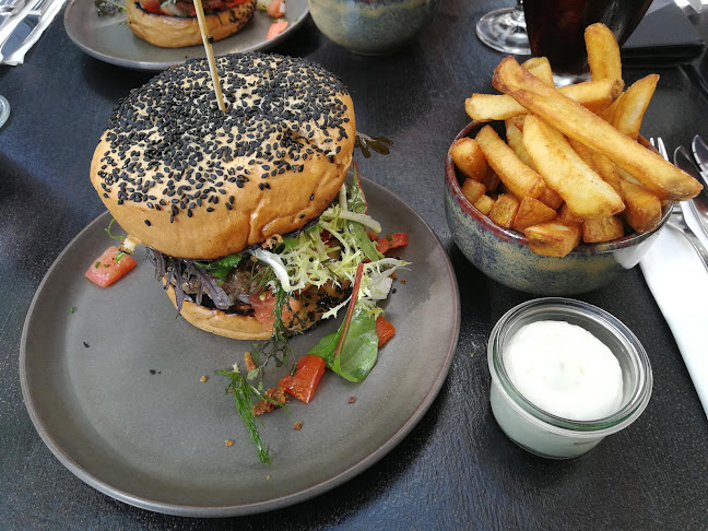 Comentarii opinii despre 1401 - Food & Friends